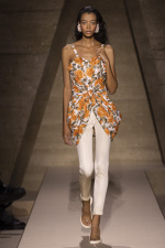 Chloe–Summer2026–03