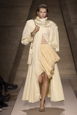 Chloe–Summer2026–21