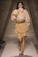 Chloe–Summer2026–35