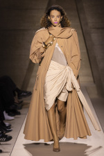 Chloe–Summer2026–36
