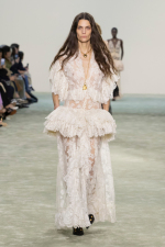 CHLOE_SHOW_FW25_37