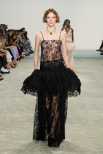 CHLOE_SHOW_FW25_38