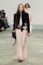 CHLOE_SHOW_FW25_4