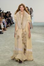 CHLOE_SHOW_FW25_7