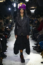 comme_des_garcons_winter_25_12