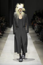 Comme_des_garcons_hommePlus_press_FW25-26_look007