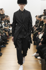 Comme-des-garcons-Shirt_men_FW26-27_9x16_look03