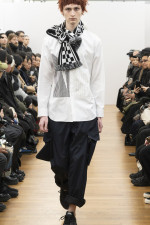 Comme-des-garcons-Shirt_men_FW26-27_9x16_look23
