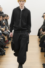 Comme-des-garcons-Shirt_men_FW26-27_9x16_look34