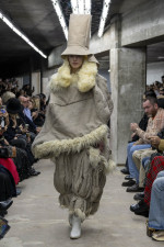 Comme-des-garcons-SS26-def-2x3-012