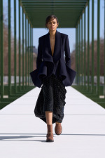 DIOR_W_RTW_FW2627_FRONT_LOOK_11_2x3