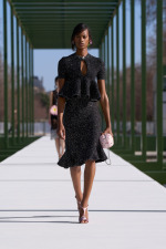 DIOR_W_RTW_FW2627_FRONT_LOOK_16_2x3