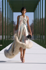 DIOR_W_RTW_FW2627_FRONT_LOOK_25_2x3
