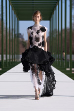 DIOR_W_RTW_FW2627_FRONT_LOOK_30_2x3