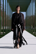 DIOR_W_RTW_FW2627_FRONT_LOOK_31_2x3