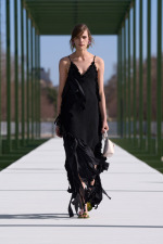 DIOR_W_RTW_FW2627_FRONT_LOOK_37_2x3