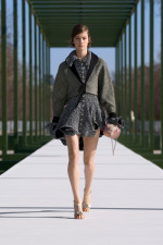 DIOR_W_RTW_FW2627_FRONT_LOOK_44_2x3