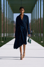 DIOR_W_RTW_FW2627_FRONT_LOOK_51_2x3