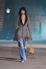DIOR_W_RTW_CRUISE27_FRONT_LOOK_04_2x3