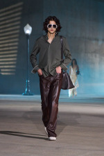 DIOR_W_RTW_CRUISE27_FRONT_LOOK_21_2x3