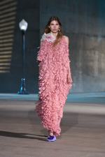 DIOR_W_RTW_CRUISE27_FRONT_LOOK_25_2x3
