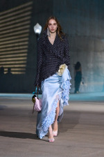 DIOR_W_RTW_CRUISE27_FRONT_LOOK_26_2x3