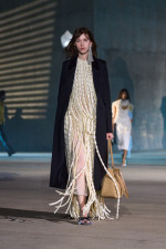DIOR_W_RTW_CRUISE27_FRONT_LOOK_32_2x3