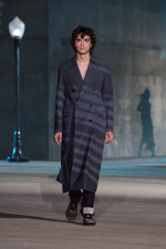 DIOR_W_RTW_CRUISE27_FRONT_LOOK_38_2x3