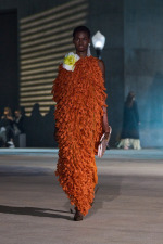 DIOR_W_RTW_CRUISE27_FRONT_LOOK_45_2x3