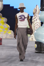 DIOR-MENS-SUMMER_2025_VISUELS_LOOKS-LOOK-19