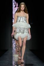 DG_WOMEN_SHOW_WINTER_2025__PHOTO_GORUNWAY_LOOK_54_INDOOR