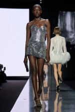 DG_WOMEN_SHOW_WINTER_2025__PHOTO_GORUNWAY_LOOK_57_INDOOR