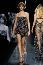 DG_WOMEN_SHOW_WINTER_2025__PHOTO_GORUNWAY_LOOK_78_INDOOR