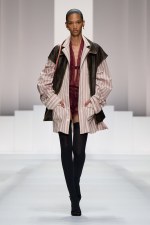 DG_WOMAN_SHOW_SUMMER_2026__PHOTO_GORUNWAY_LOOK_06