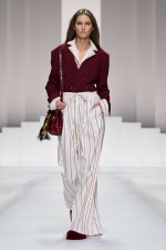 DG_WOMAN_SHOW_SUMMER_2026__PHOTO_GORUNWAY_LOOK_08