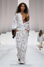 DG_WOMAN_SHOW_SUMMER_2026__PHOTO_GORUNWAY_LOOK_13