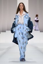 DG_WOMAN_SHOW_SUMMER_2026__PHOTO_GORUNWAY_LOOK_20