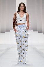 DG_WOMAN_SHOW_SUMMER_2026__PHOTO_GORUNWAY_LOOK_24
