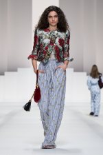 DG_WOMAN_SHOW_SUMMER_2026__PHOTO_GORUNWAY_LOOK_25