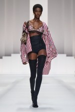 DG_WOMAN_SHOW_SUMMER_2026__PHOTO_GORUNWAY_LOOK_28