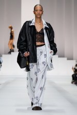 DG_WOMAN_SHOW_SUMMER_2026__PHOTO_GORUNWAY_LOOK_33