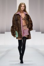 DG_WOMAN_SHOW_SUMMER_2026__PHOTO_GORUNWAY_LOOK_40