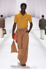 DG_MEN_SHOW_SUMMER_2026__PHOTO_GORUNWAY_LOOK_34