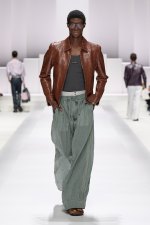 DG_MEN_SHOW_SUMMER_2026__PHOTO_GORUNWAY_LOOK_54