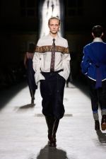 Dries-Van-Noten-F26-007