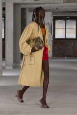 DRIES_VAN_NOTEN_RTW_SS25_2732x4098_LOOKS_08