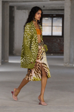 DRIES_VAN_NOTEN_RTW_SS25_2732x4098_LOOKS_21