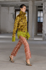 DRIES_VAN_NOTEN_RTW_SS25_2732x4098_LOOKS_35