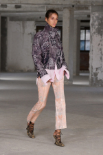 DRIES_VAN_NOTEN_RTW_SS25_2732x4098_LOOKS_52