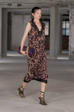 DRIES_VAN_NOTEN_RTW_SS25_2732x4098_LOOKS_53